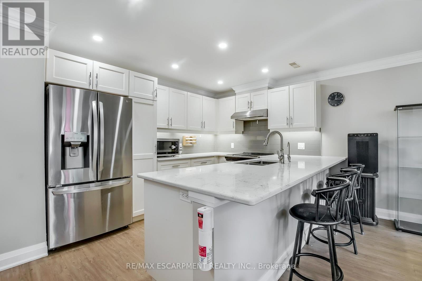 13 Sister Varga Terrace, Hamilton (Kennedy), Ontario  L9B 1T8 - Photo 4 - X12435166