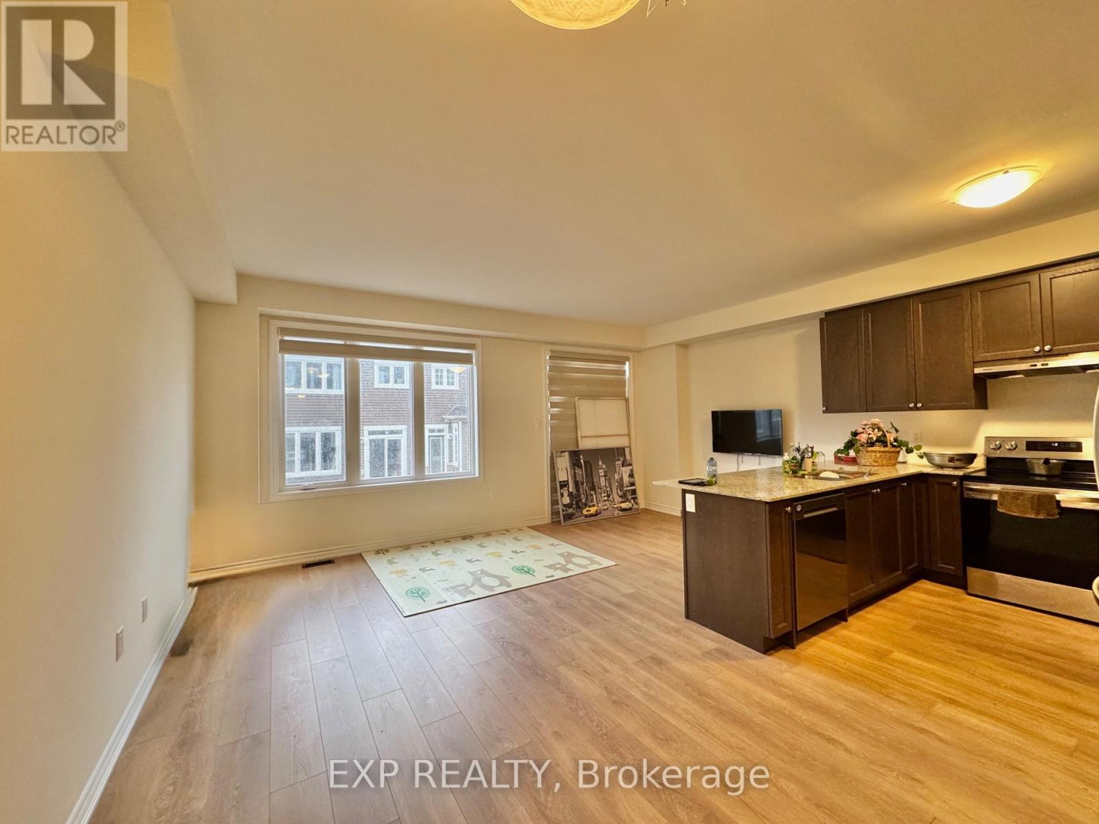 107 Mcgill Avenue, Erin, Ontario  N0B 1T0 - Photo 5 - X12435204