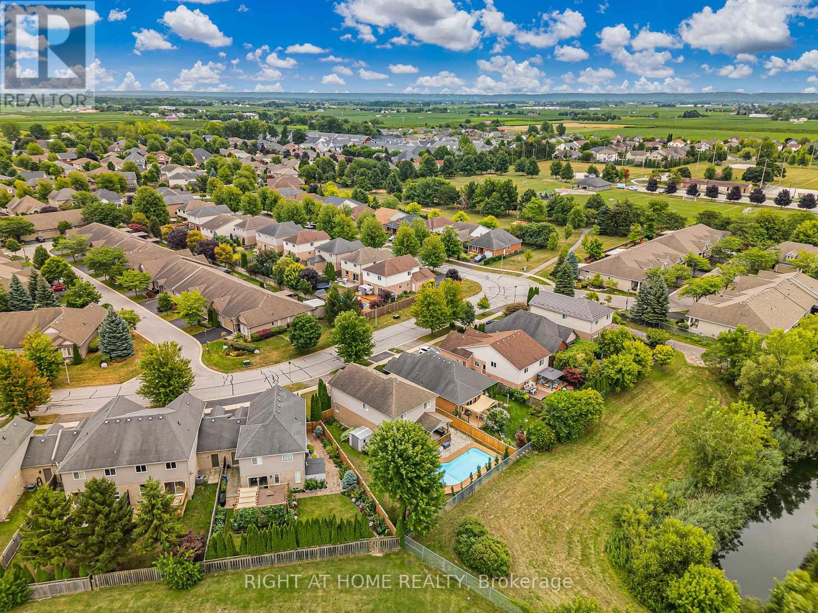 80 Loretta Drive, Niagara-On-The-Lake, Ontario  L0S 1T0 - Photo 46 - X12435207