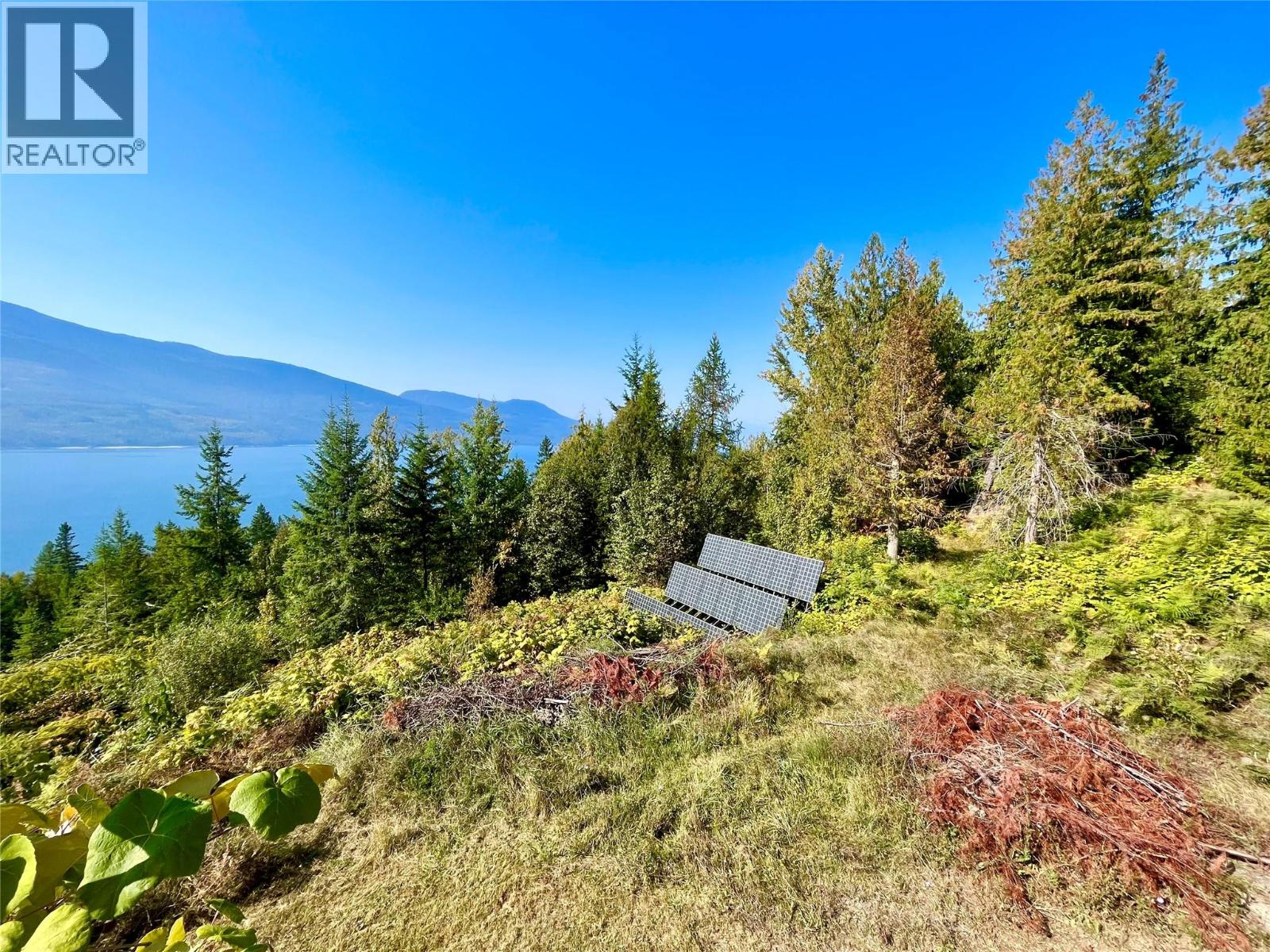 455 Crescent Bay Road, Nakusp, British Columbia  V0G 1R1 - Photo 20 - 10364424