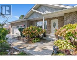 22534 QUEENS LINE, West Elgin, Ontario