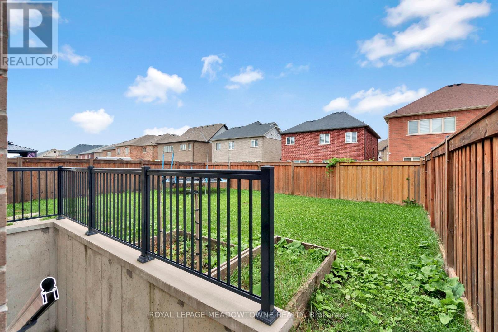 1029 Barton Way, Innisfil, Ontario  L9S 4R7 - Photo 48 - N12435054