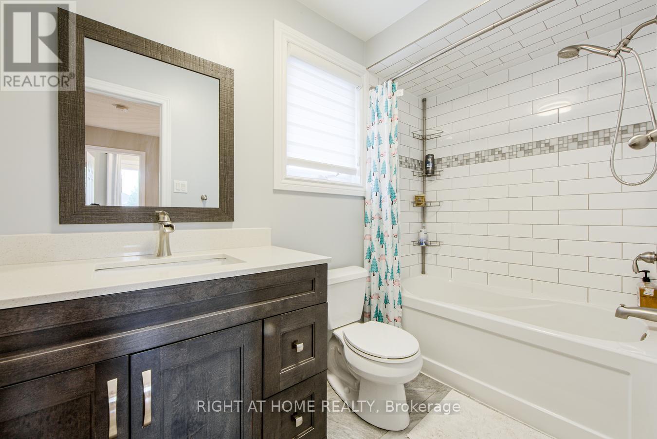 34 Lang Drive, Barrie (0 West), Ontario  L4N 0W3 - Photo 37 - S12434263