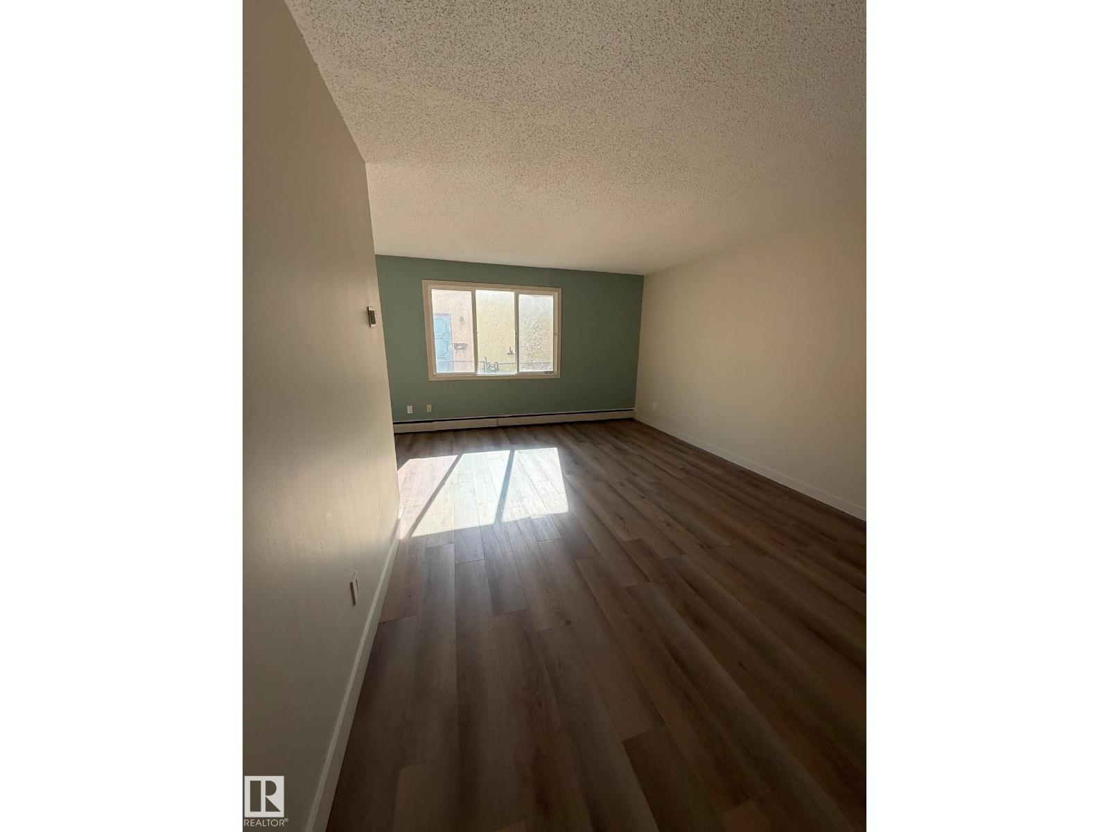 Unknown Address, ,    - Photo 11 - E4459879