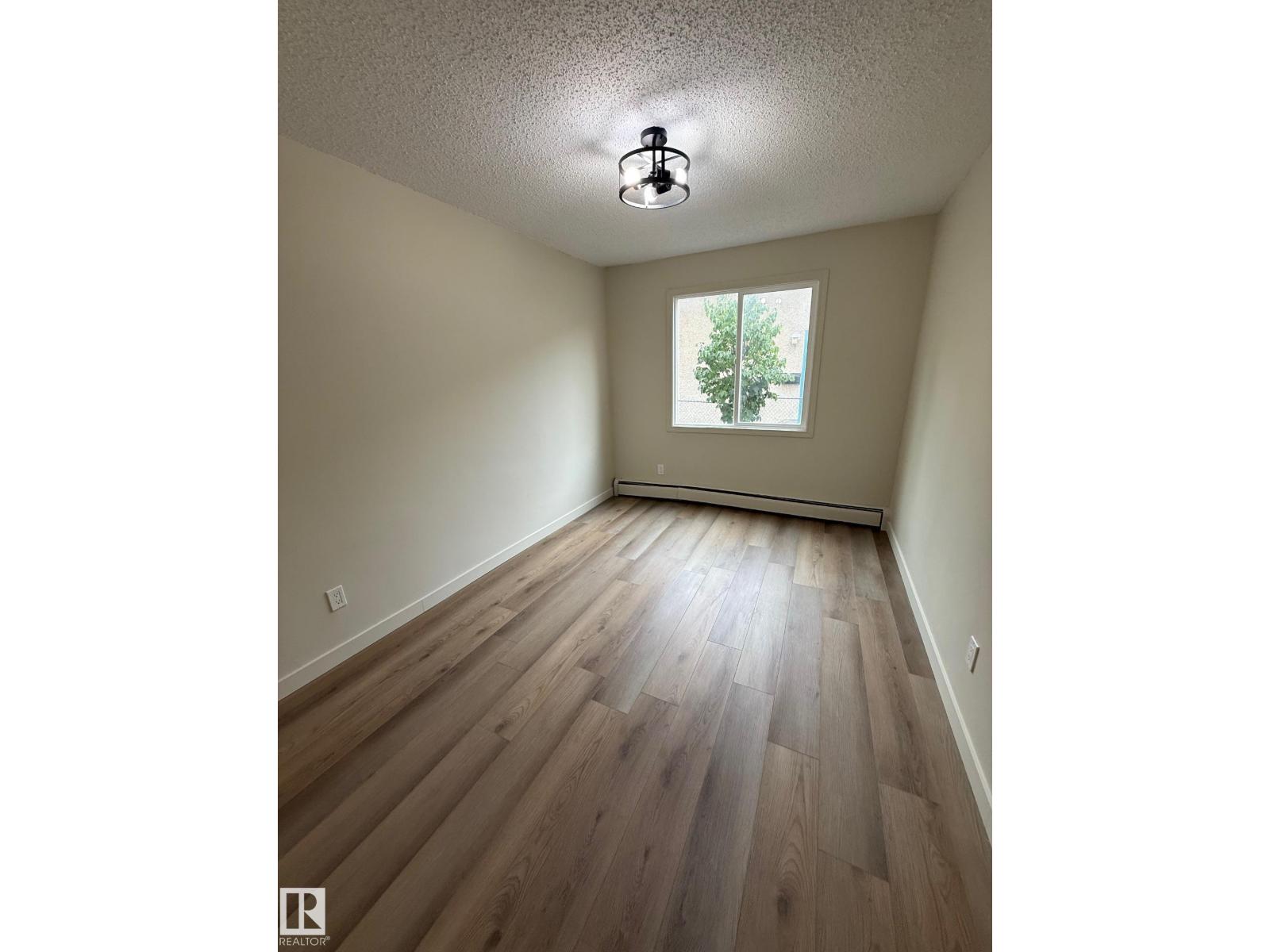 Unknown Address, ,    - Photo 7 - E4459879