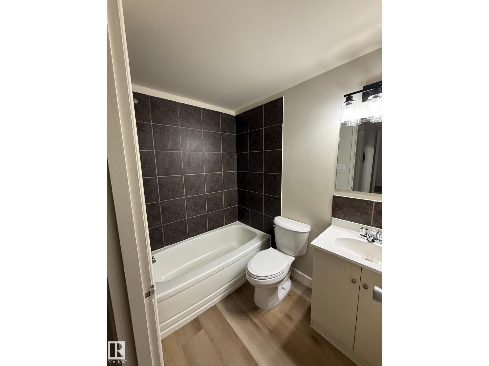 Unknown Address, ,    - Photo 8 - E4459879