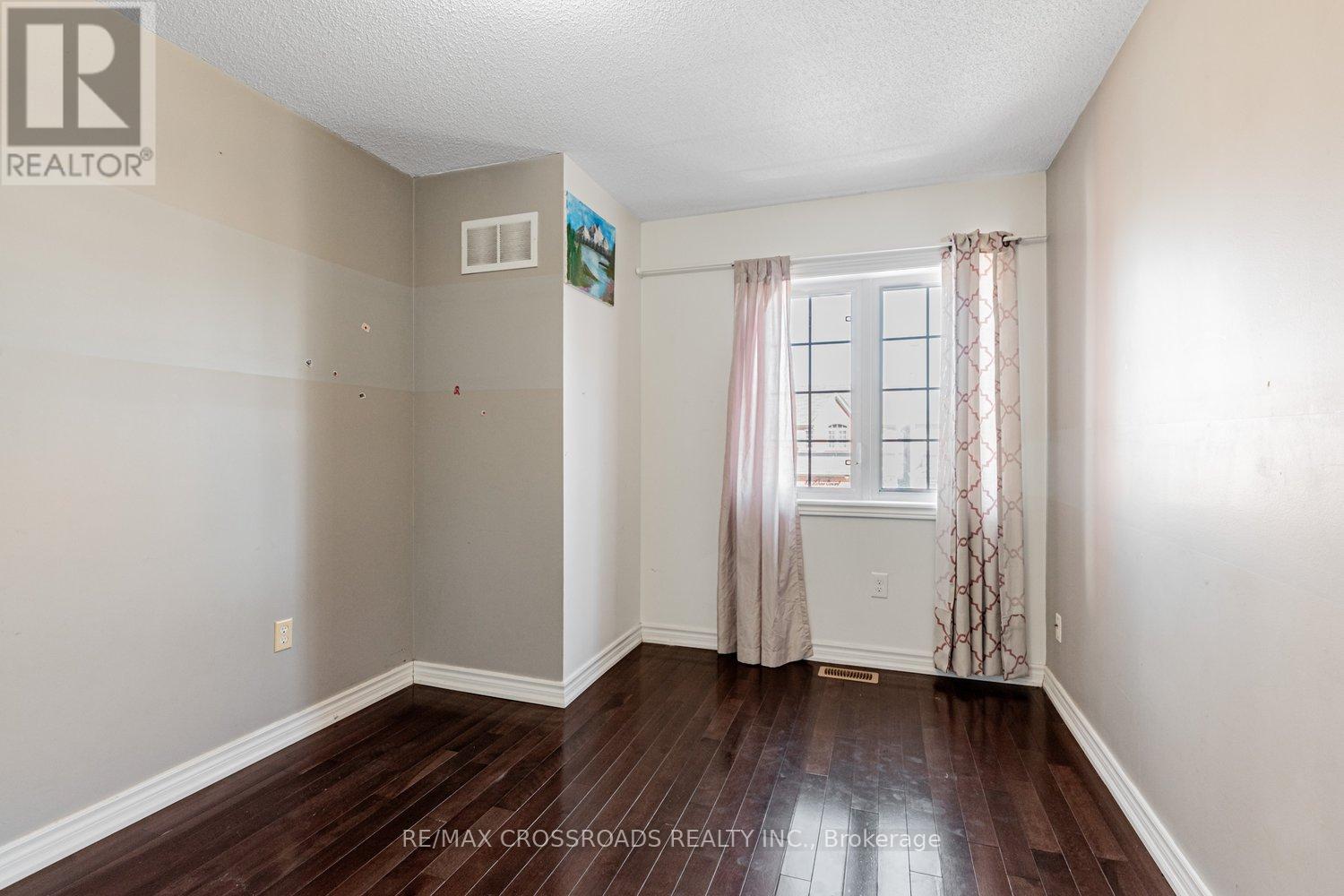 81 Lahore Crescent, Markham, Ontario  L3S 0A6 - Photo 23 - N12426650
