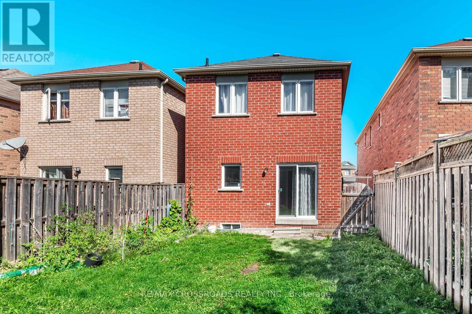 81 Lahore Crescent, Markham, Ontario  L3S 0A6 - Photo 26 - N12426650