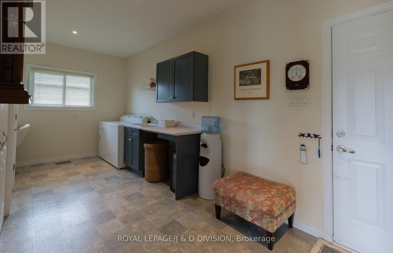 9 Victoria Avenue, Selwyn, Ontario  K0L 2H0 - Photo 32 - X12434436