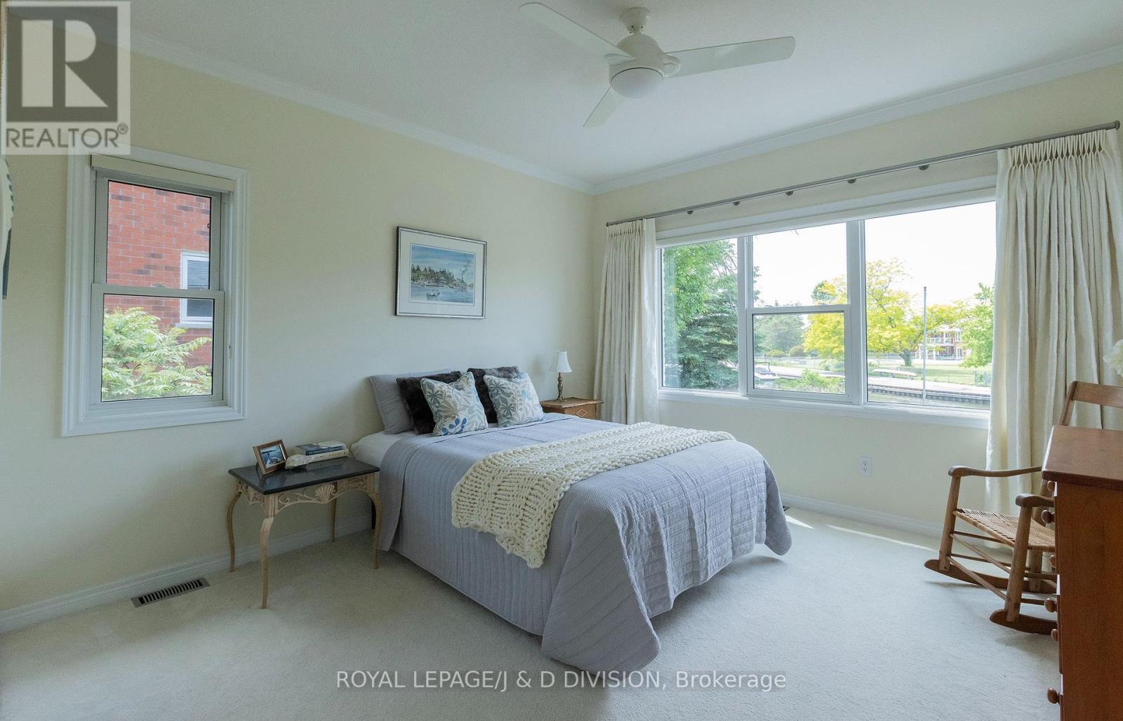 9 Victoria Avenue, Selwyn, Ontario  K0L 2H0 - Photo 17 - X12434436