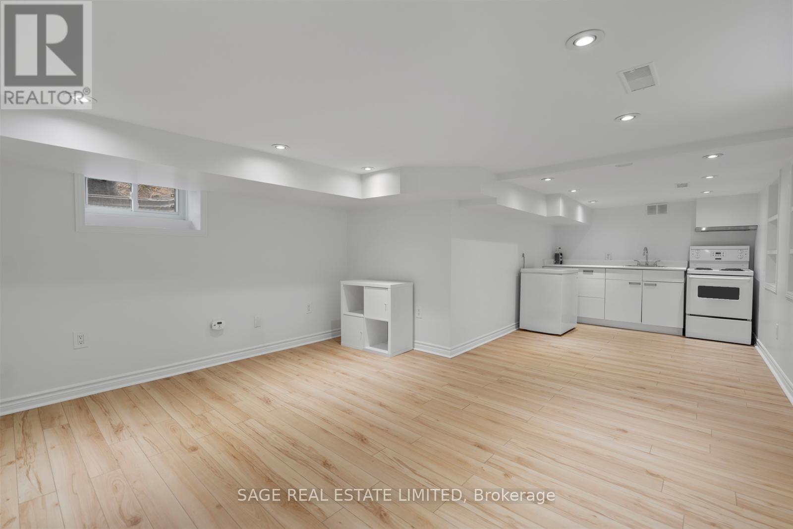 79 Pitt Avenue, Toronto (Clairlea-Birchmount), Ontario  M1L 2R5 - Photo 27 - E12435257
