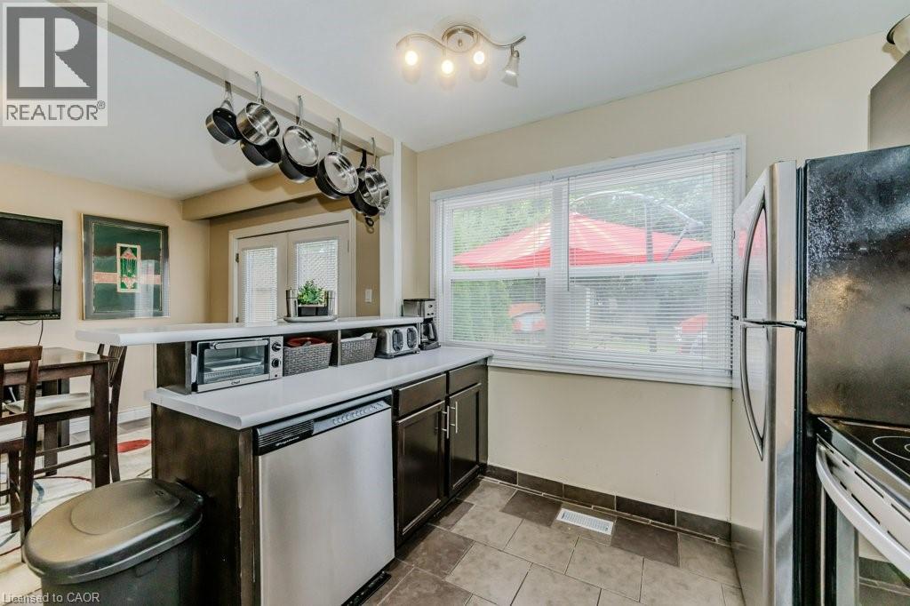 88 Charles Best Place, Kitchener, Ontario  N2M 5A3 - Photo 7 - 40775061