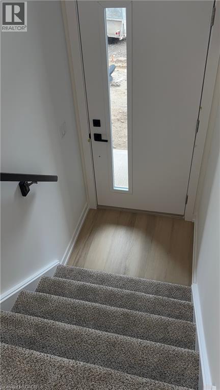 70 Kenesky Drive Unit# 36, Waterdown, Ontario  L0R 2H7 - Photo 2 - 40775015