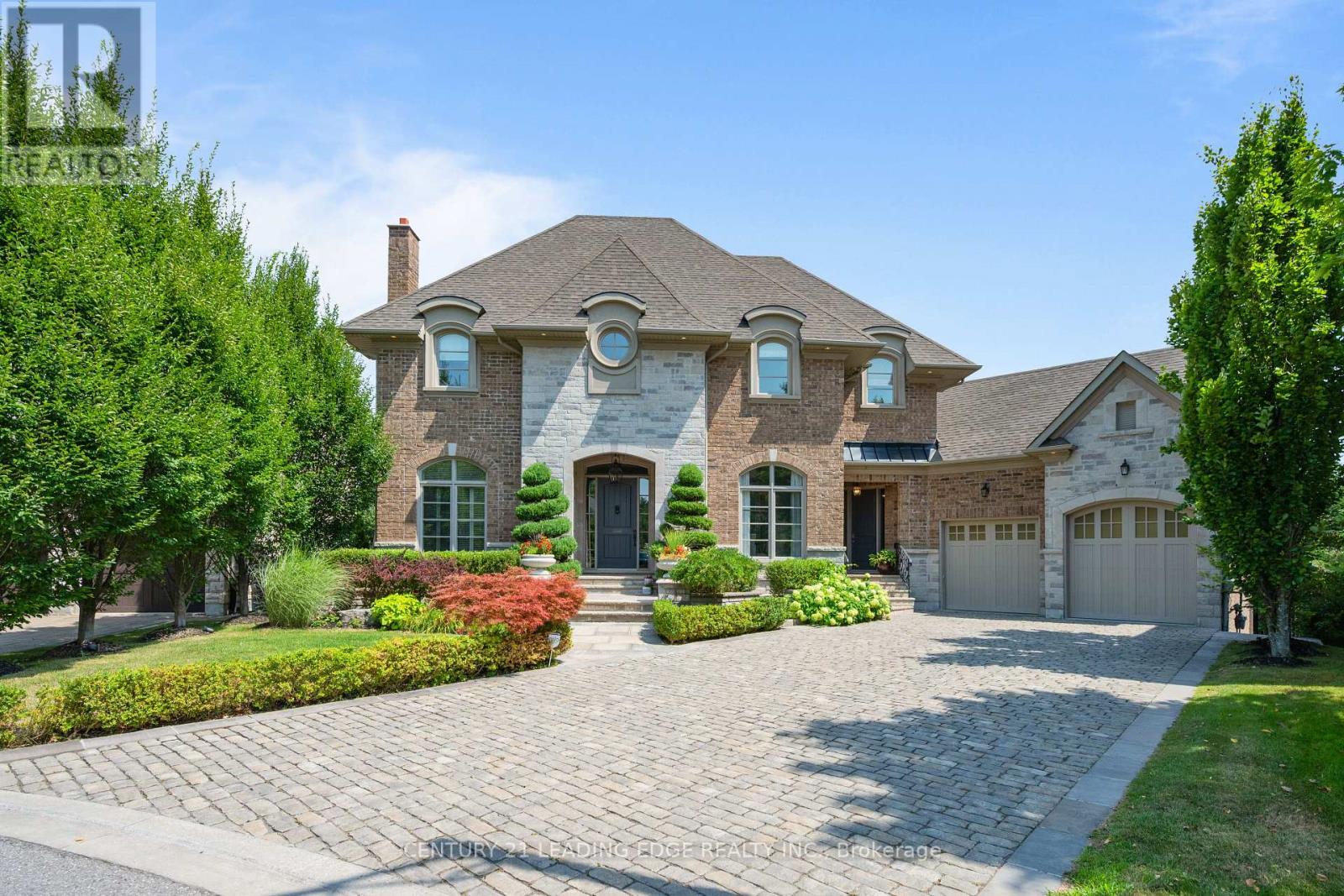 9 Ernie Amsler Court, Markham, Ontario  L6C 0K1 - Photo 1 - N12435312