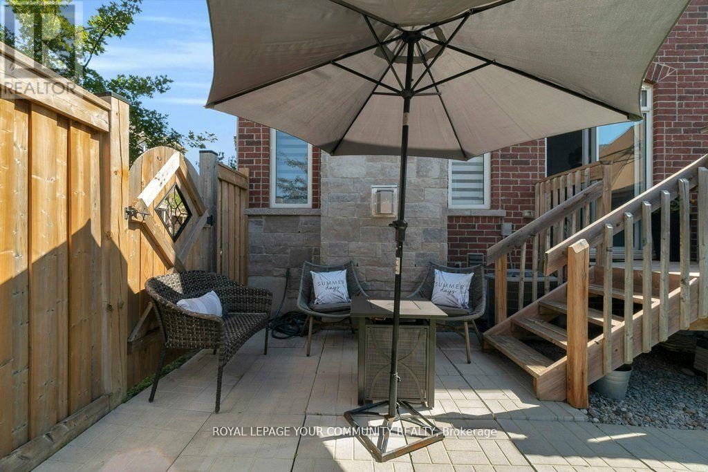 258 Harding Park Street, Newmarket, Ontario  L3Y 0E1 - Photo 44 - N12435313