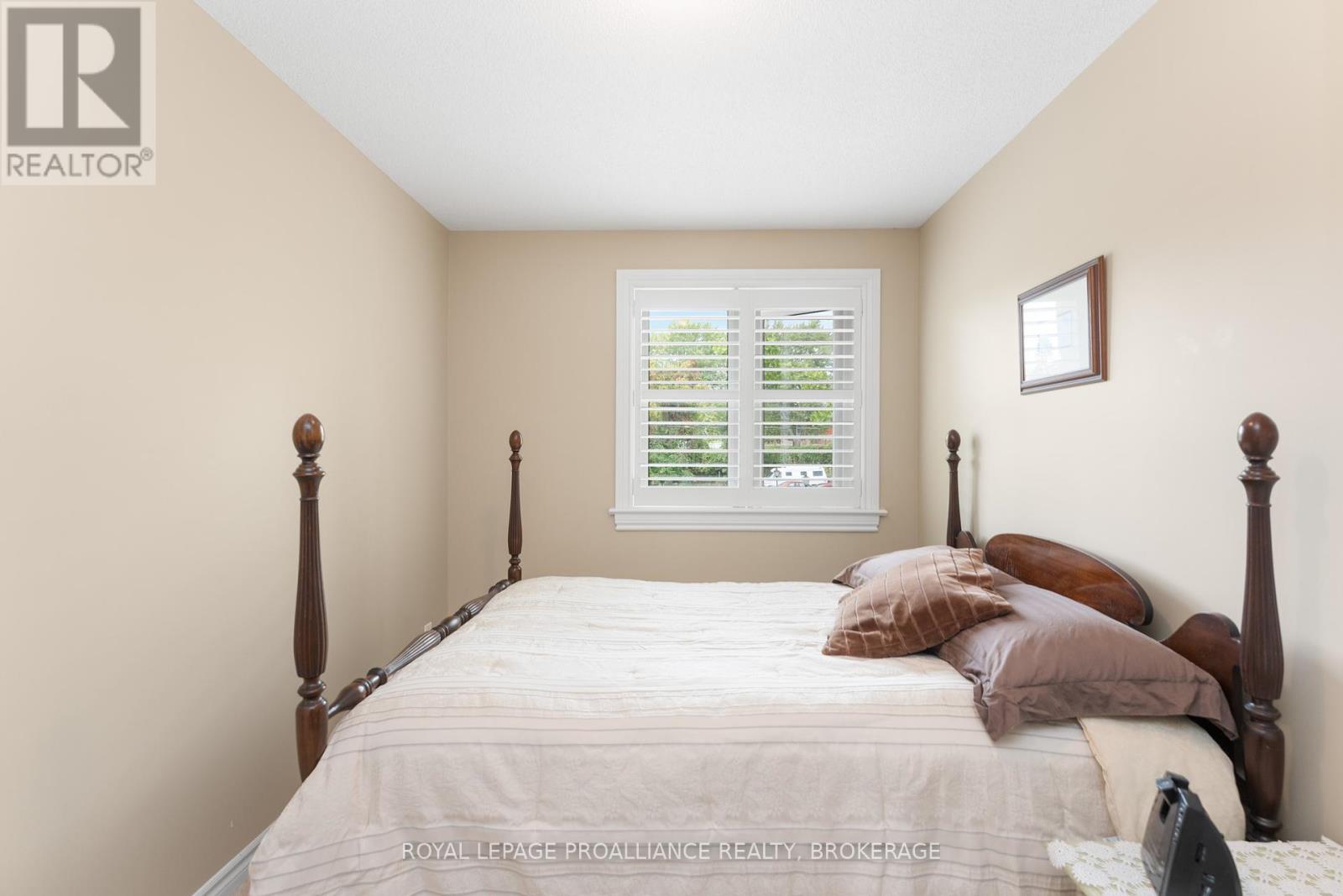 39 Mowat Avenue, Kingston, Ontario  K7M 8Y8 - Photo 31 - X12435337