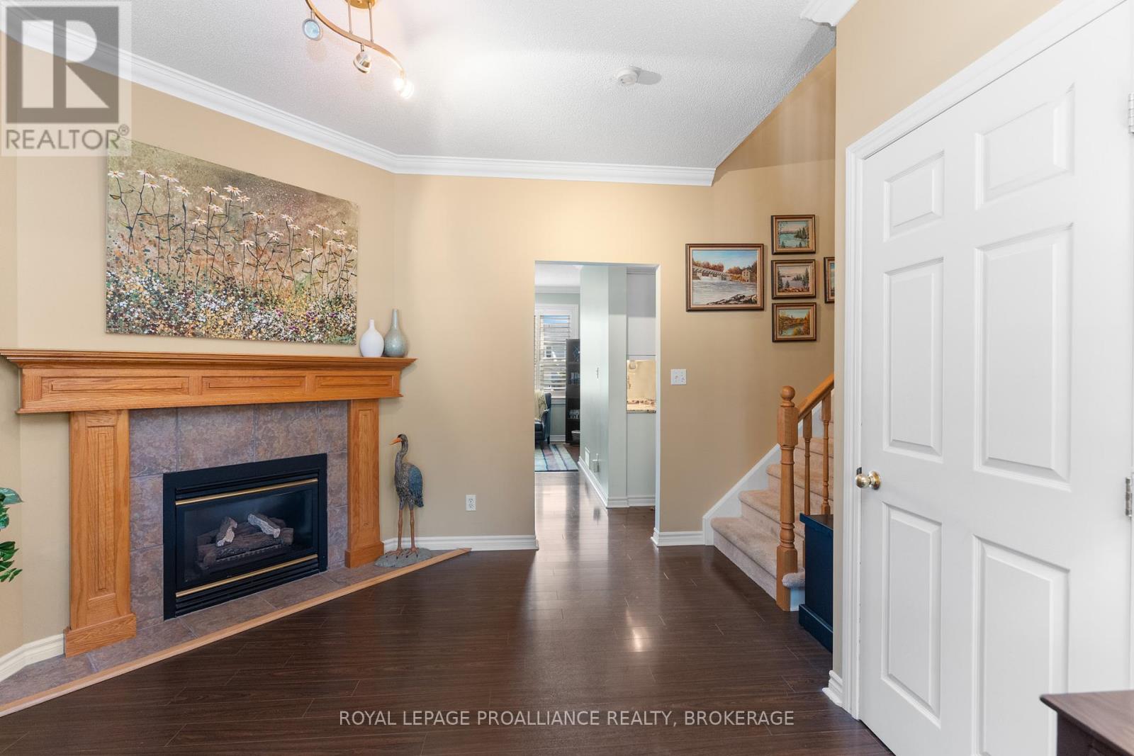 39 Mowat Avenue, Kingston, Ontario  K7M 8Y8 - Photo 7 - X12435337