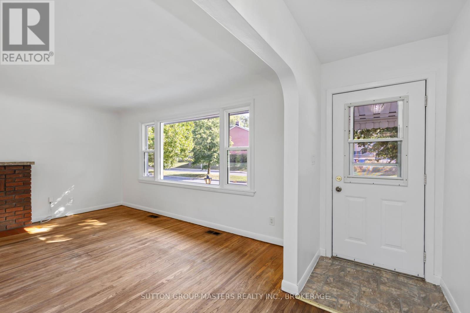 324 Yonge Street, Kingston (Central City West), Ontario  K7M 1G7 - Photo 15 - X12435386
