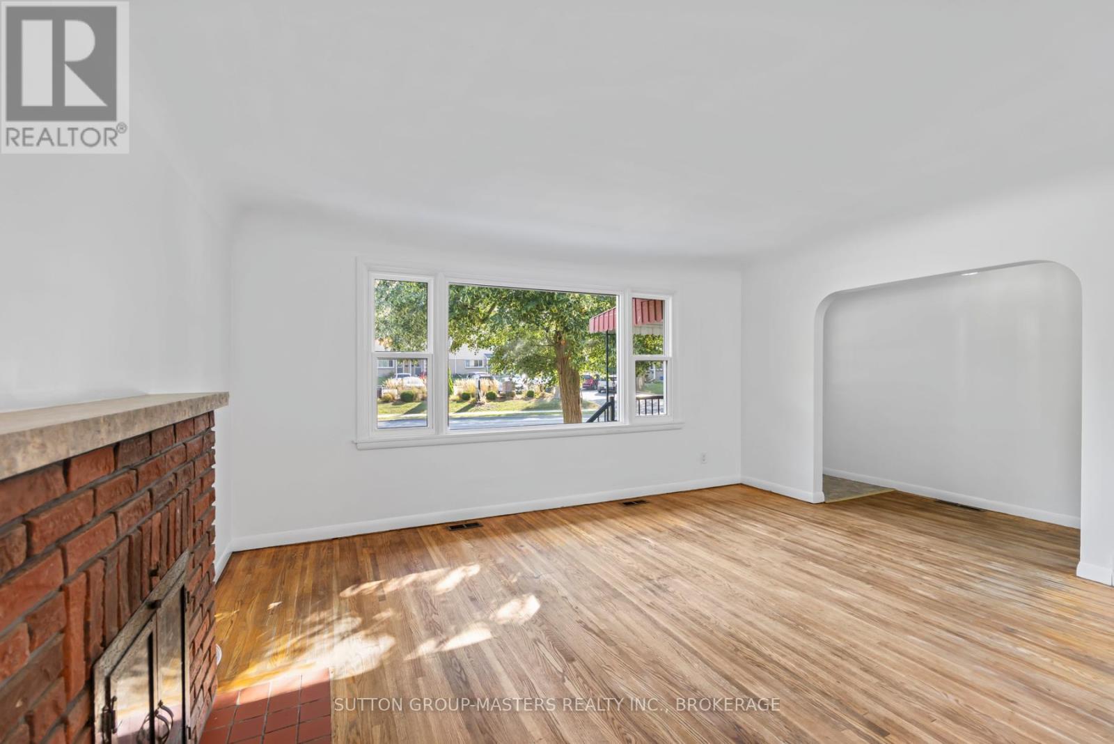 324 Yonge Street, Kingston (Central City West), Ontario  K7M 1G7 - Photo 18 - X12435386