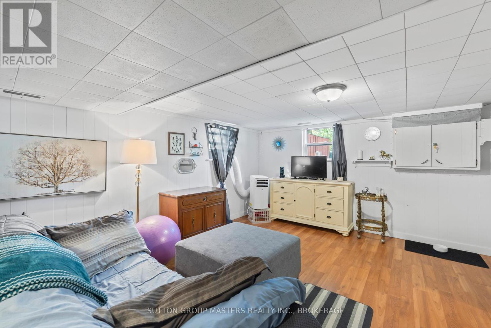 324 Yonge Street, Kingston (Central City West), Ontario  K7M 1G7 - Photo 40 - X12435386