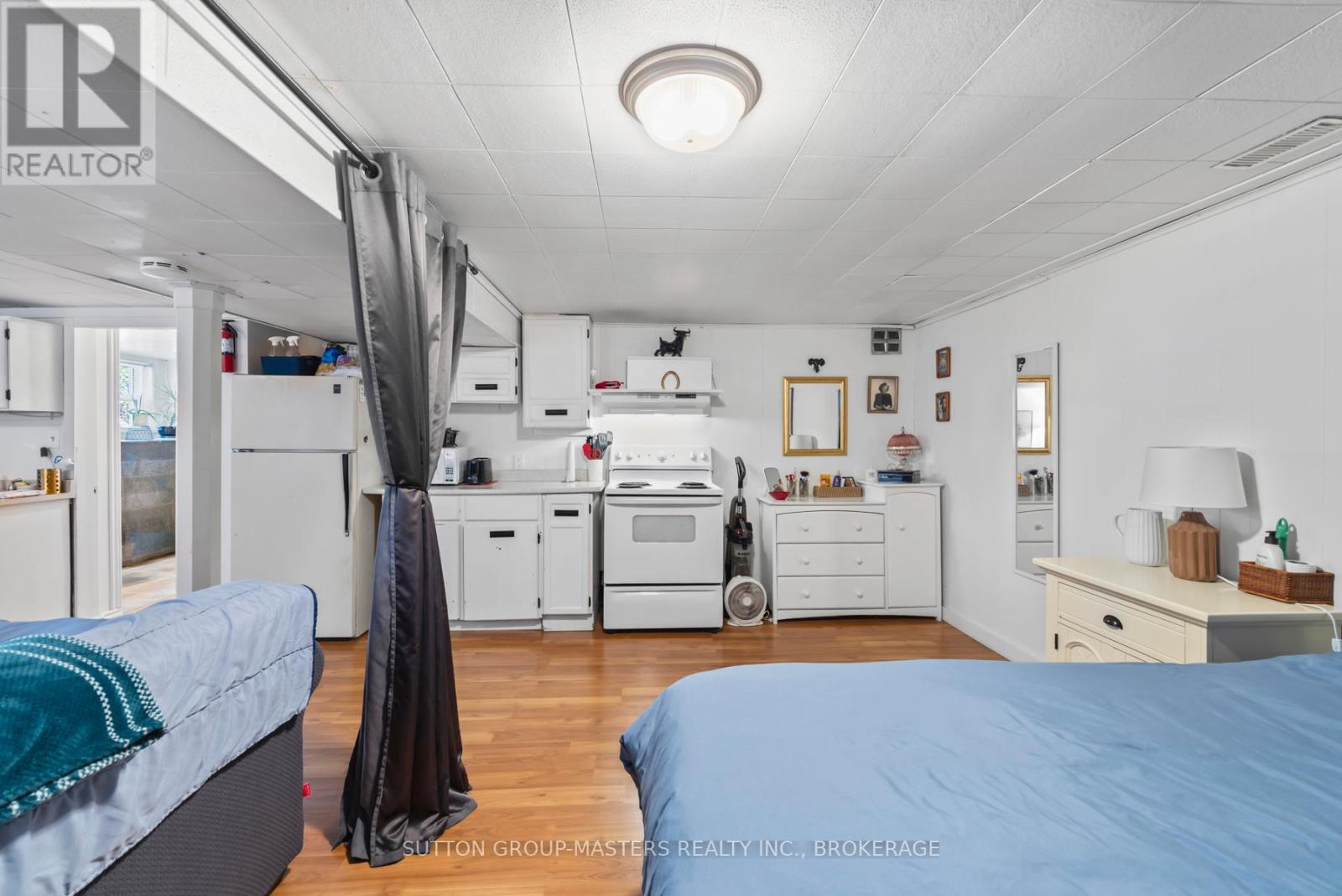 324 Yonge Street, Kingston (Central City West), Ontario  K7M 1G7 - Photo 45 - X12435386