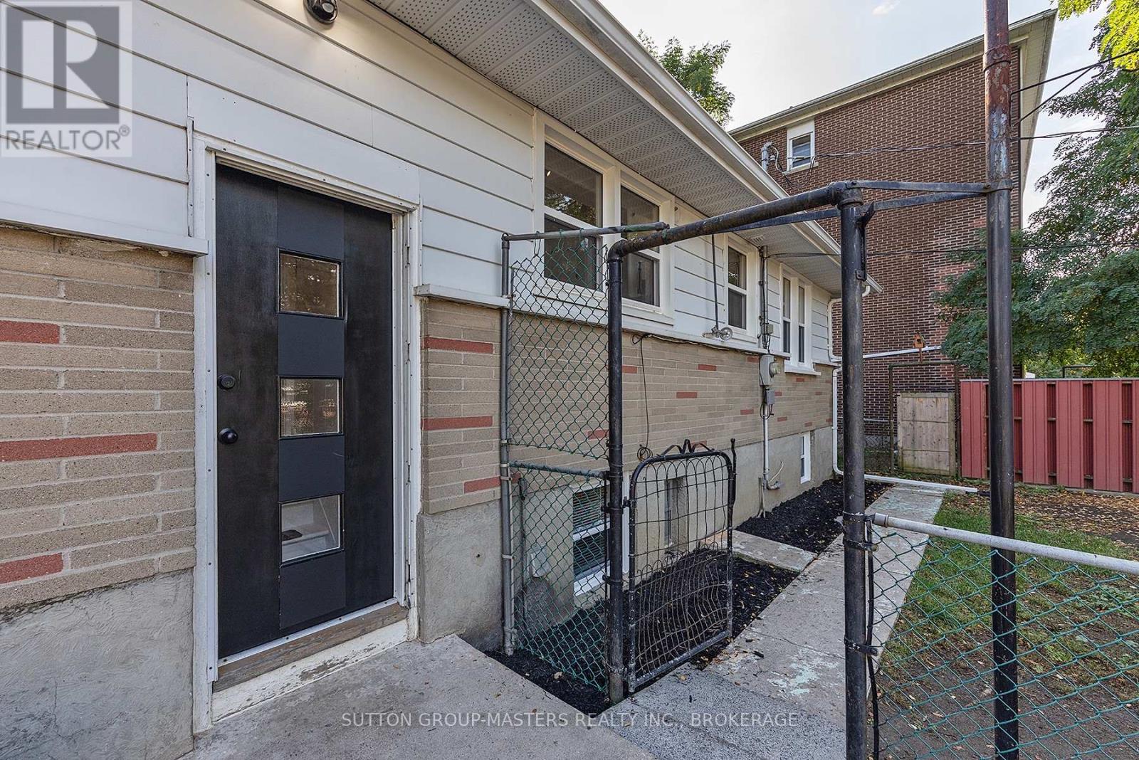 324 Yonge Street, Kingston (Central City West), Ontario  K7M 1G7 - Photo 8 - X12435386