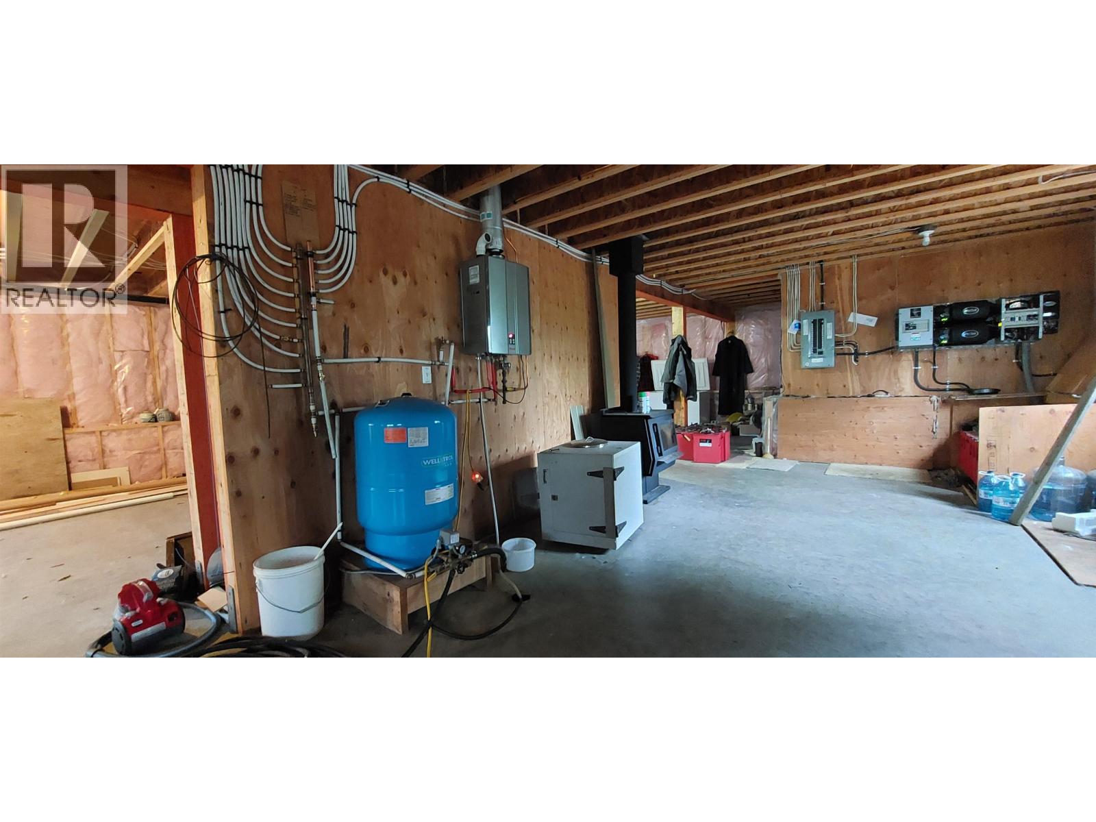 3400 Corvin Road, Chilcotin, British Columbia  V0L 1C0 - Photo 13 - R3039075