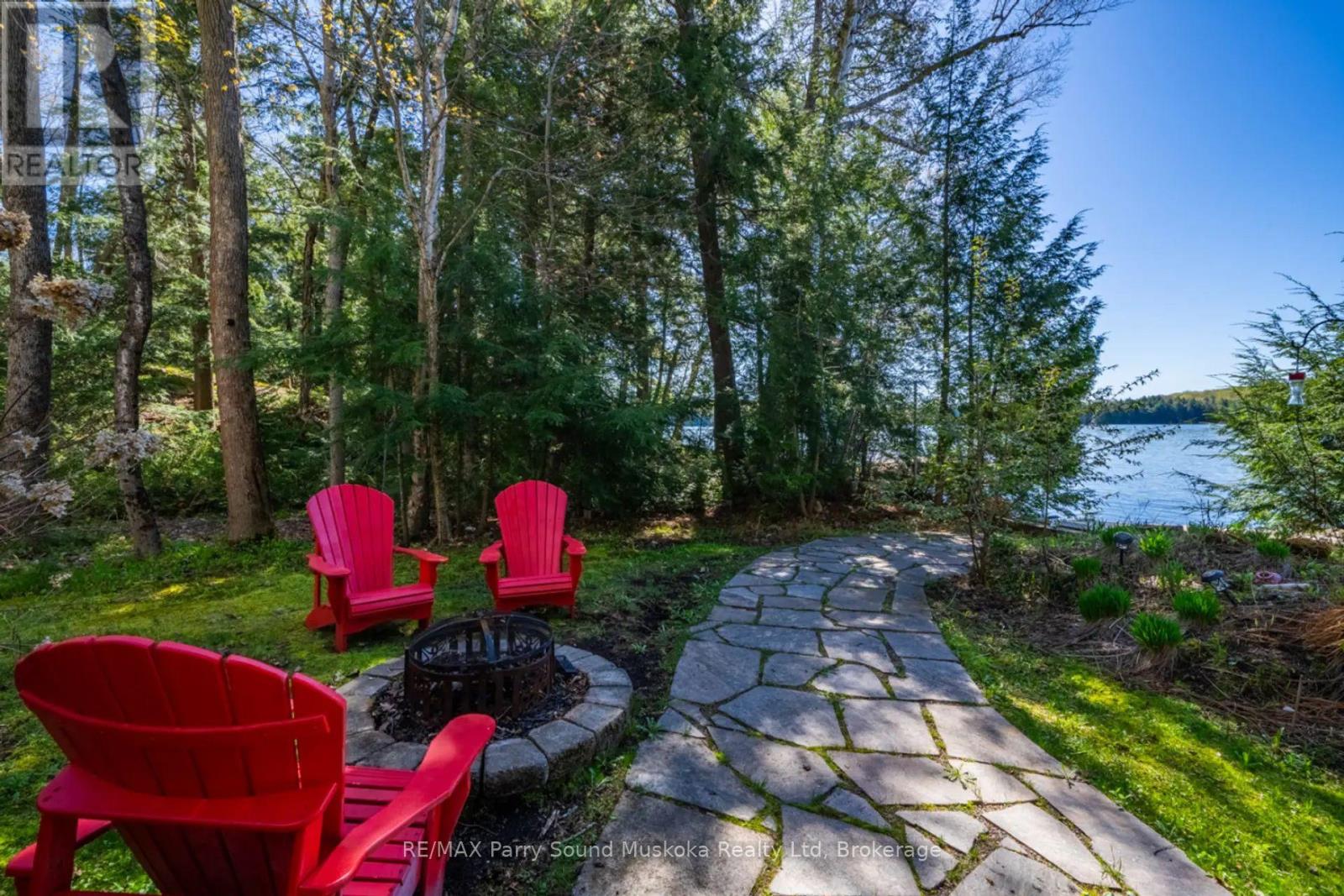 99 Sugar Lake Road, Seguin, Ontario  P2A 0B6 - Photo 21 - X12435350