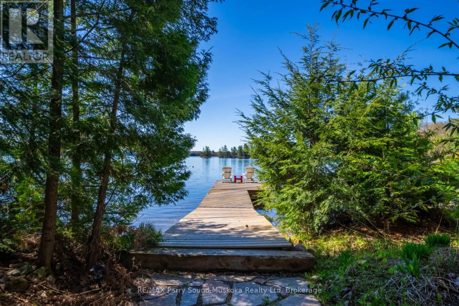 99 Sugar Lake Road, Seguin, Ontario  P2A 0B6 - Photo 30 - X12435350