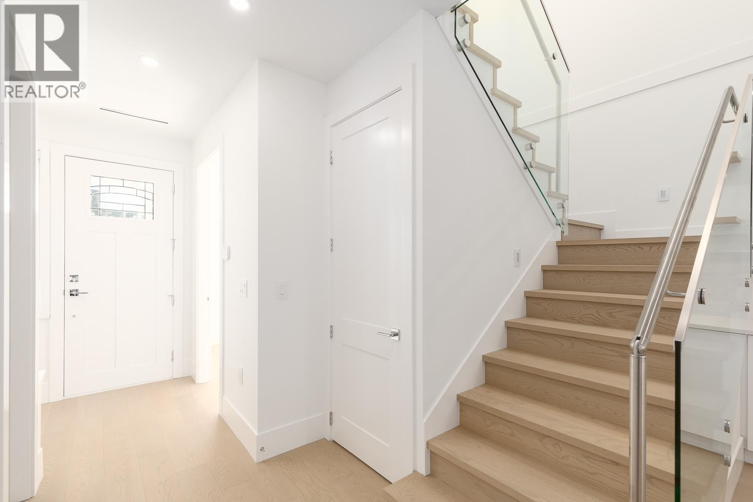 3929 Forest Street, Burnaby, British Columbia  V5G 1W7 - Photo 15 - R3053220