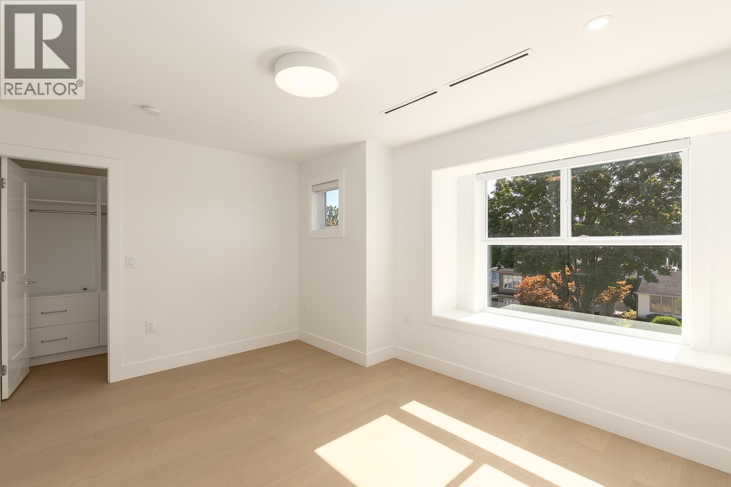 3929 Forest Street, Burnaby, British Columbia  V5G 1W7 - Photo 18 - R3053220