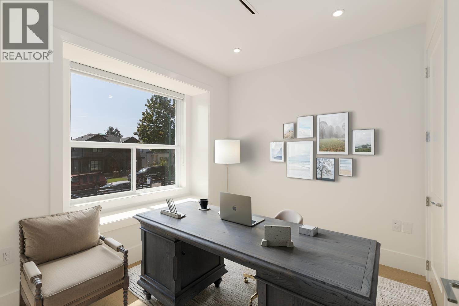 3929 Forest Street, Burnaby, British Columbia  V5G 1W7 - Photo 11 - R3053220