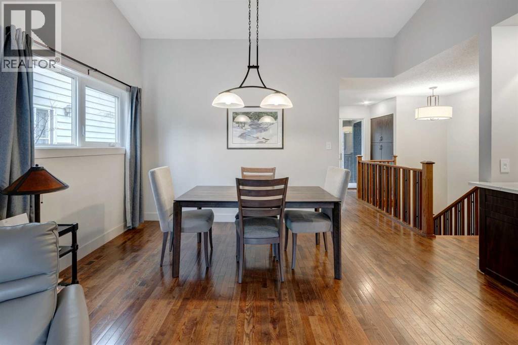 355 Coach Ridge Rise Sw, Calgary, Alberta  T3H 1E9 - Photo 7 - A2259687