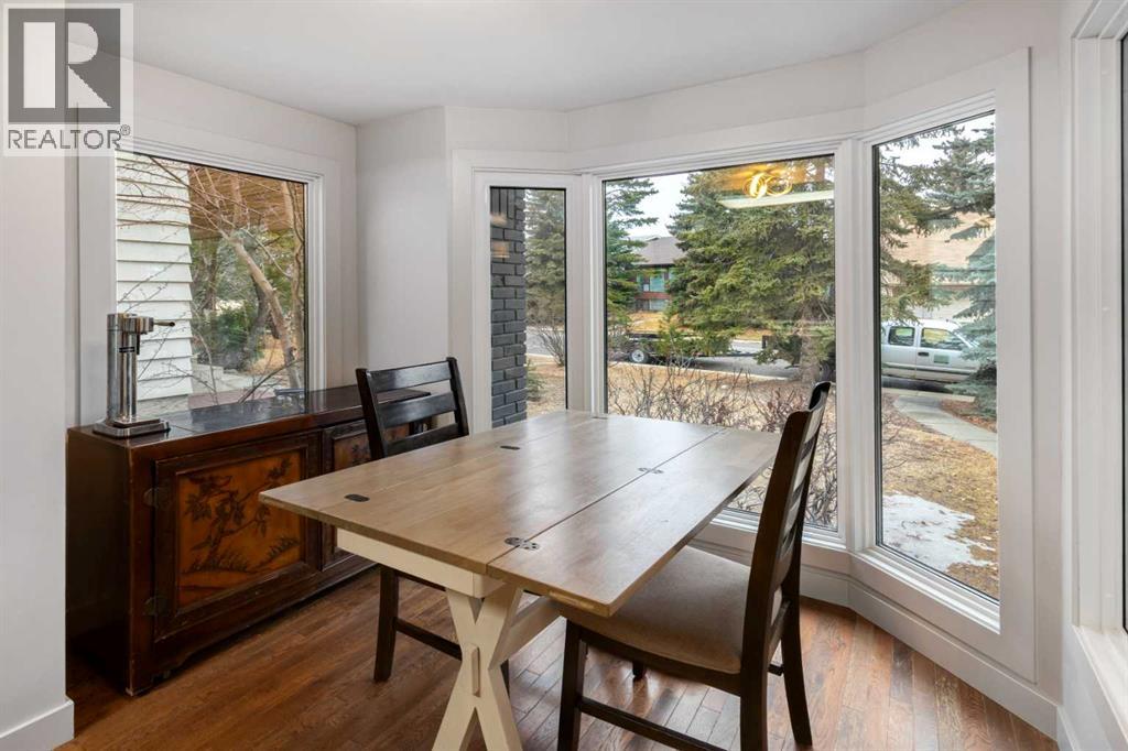 355 Coach Ridge Rise Sw, Calgary, Alberta  T3H 1E9 - Photo 6 - A2259687