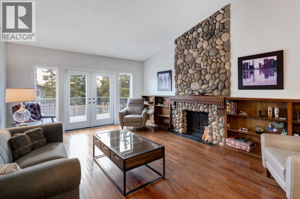 355 Coach Ridge Rise Sw, Calgary, Alberta  T3H 1E9 - Photo 10 - A2259687