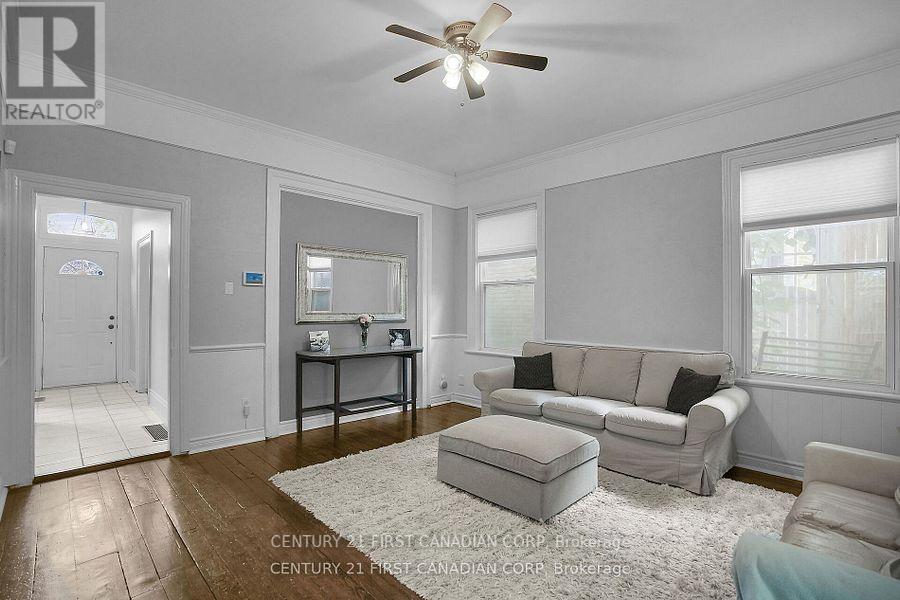 393 Central Avenue, London East, Ontario  N6B 2E3 - Photo 14 - X12435360