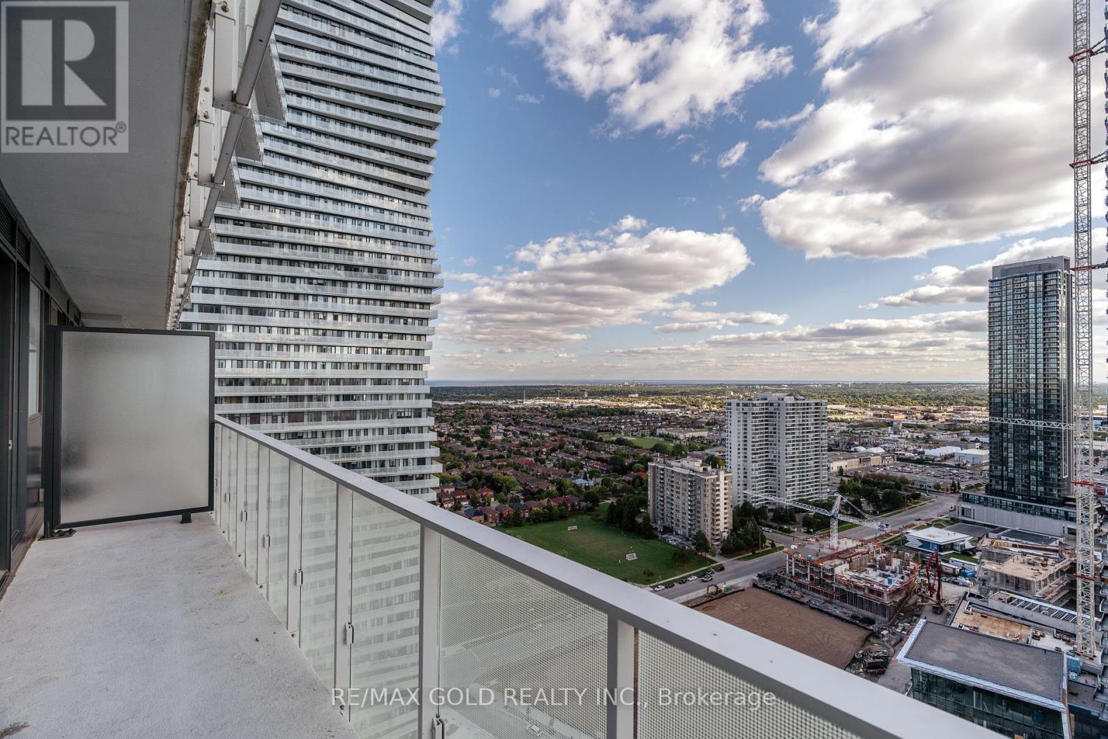 2707 - 3900 Confederation Parkway, Mississauga, Ontario  L5B 0M3 - Photo 22 - W12435236