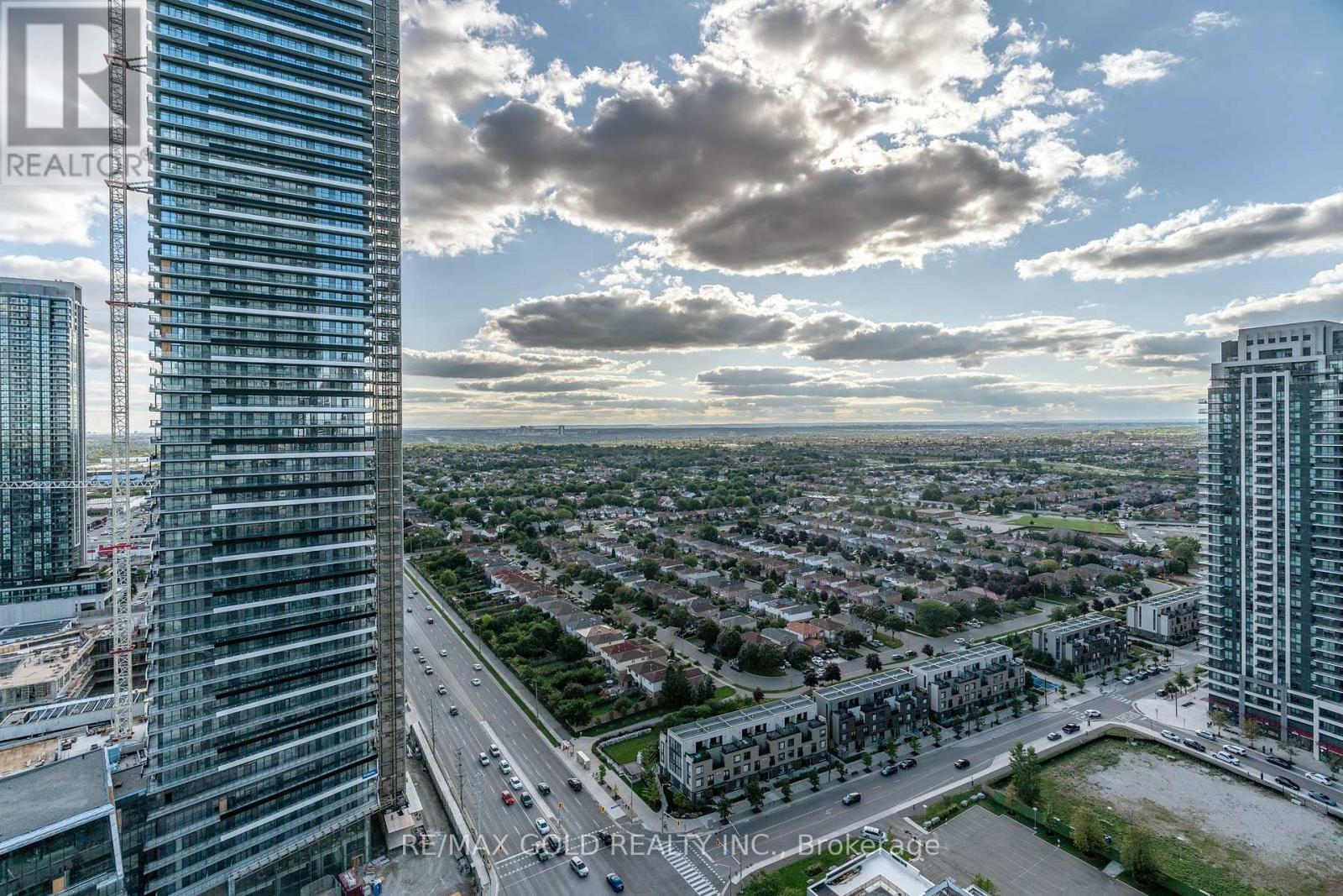 2707 - 3900 Confederation Parkway, Mississauga, Ontario  L5B 0M3 - Photo 25 - W12435236