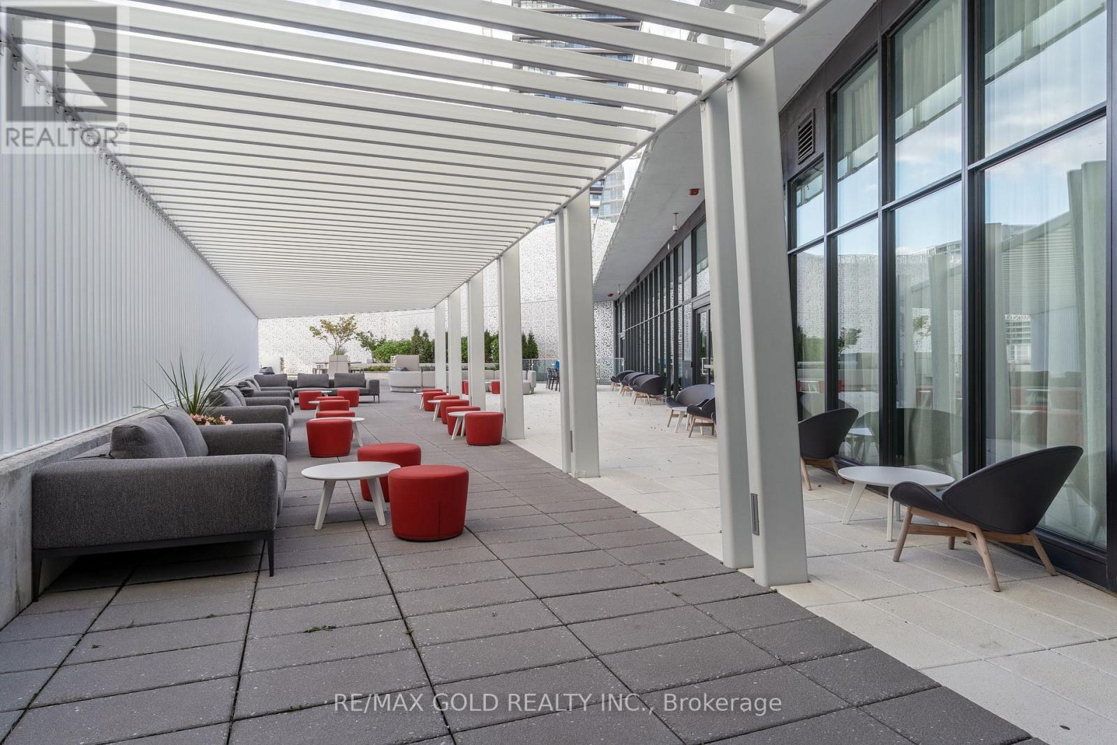 2707 - 3900 Confederation Parkway, Mississauga, Ontario  L5B 0M3 - Photo 29 - W12435236