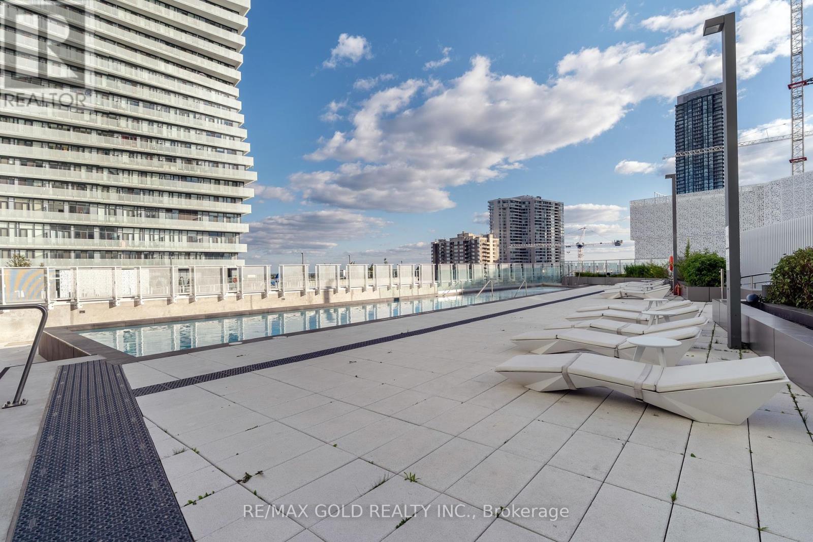 2707 - 3900 Confederation Parkway, Mississauga, Ontario  L5B 0M3 - Photo 33 - W12435236