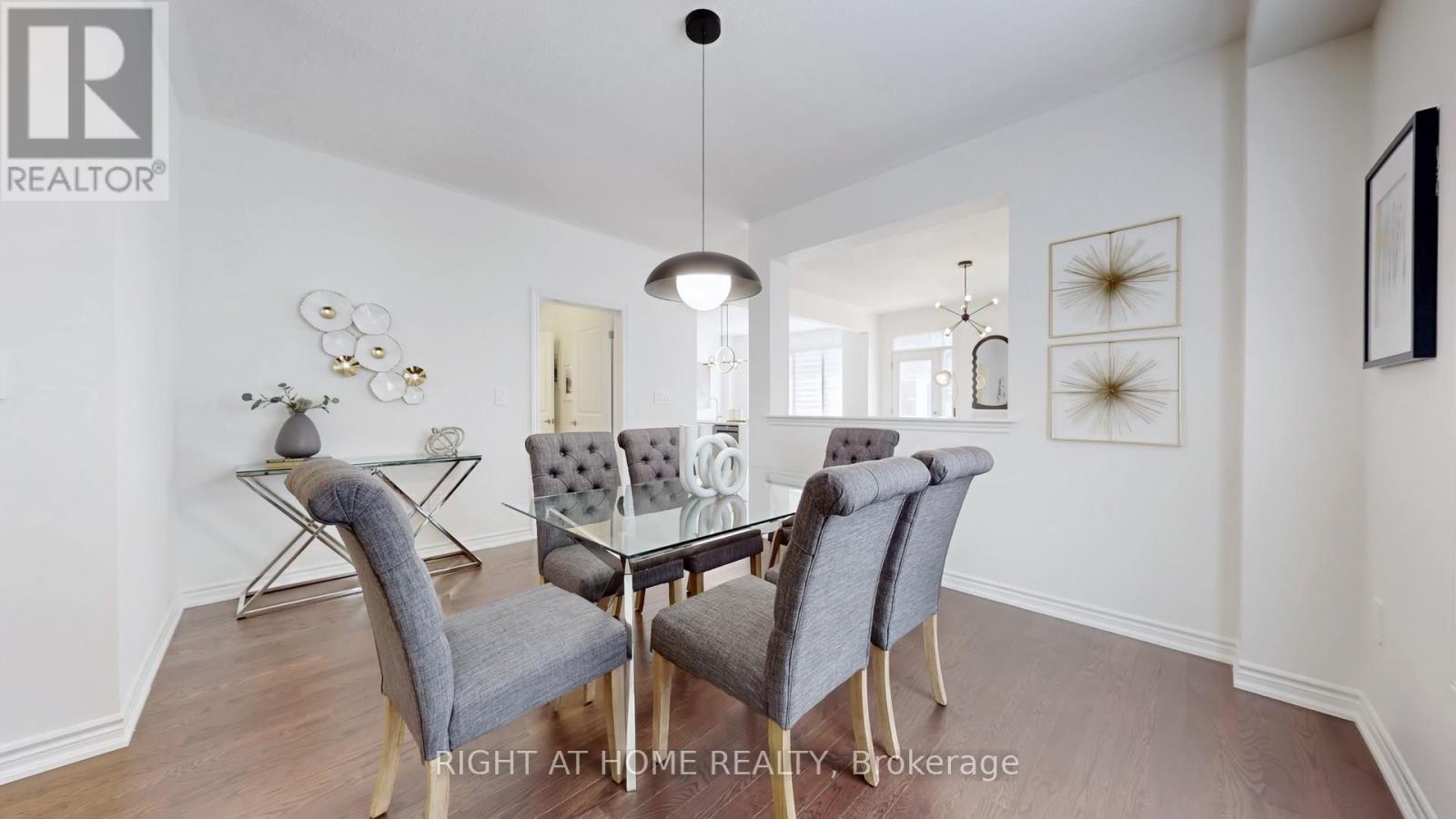 328 Bergamot Avenue, Milton, Ontario  L9E 1Y8 - Photo 10 - W12435269