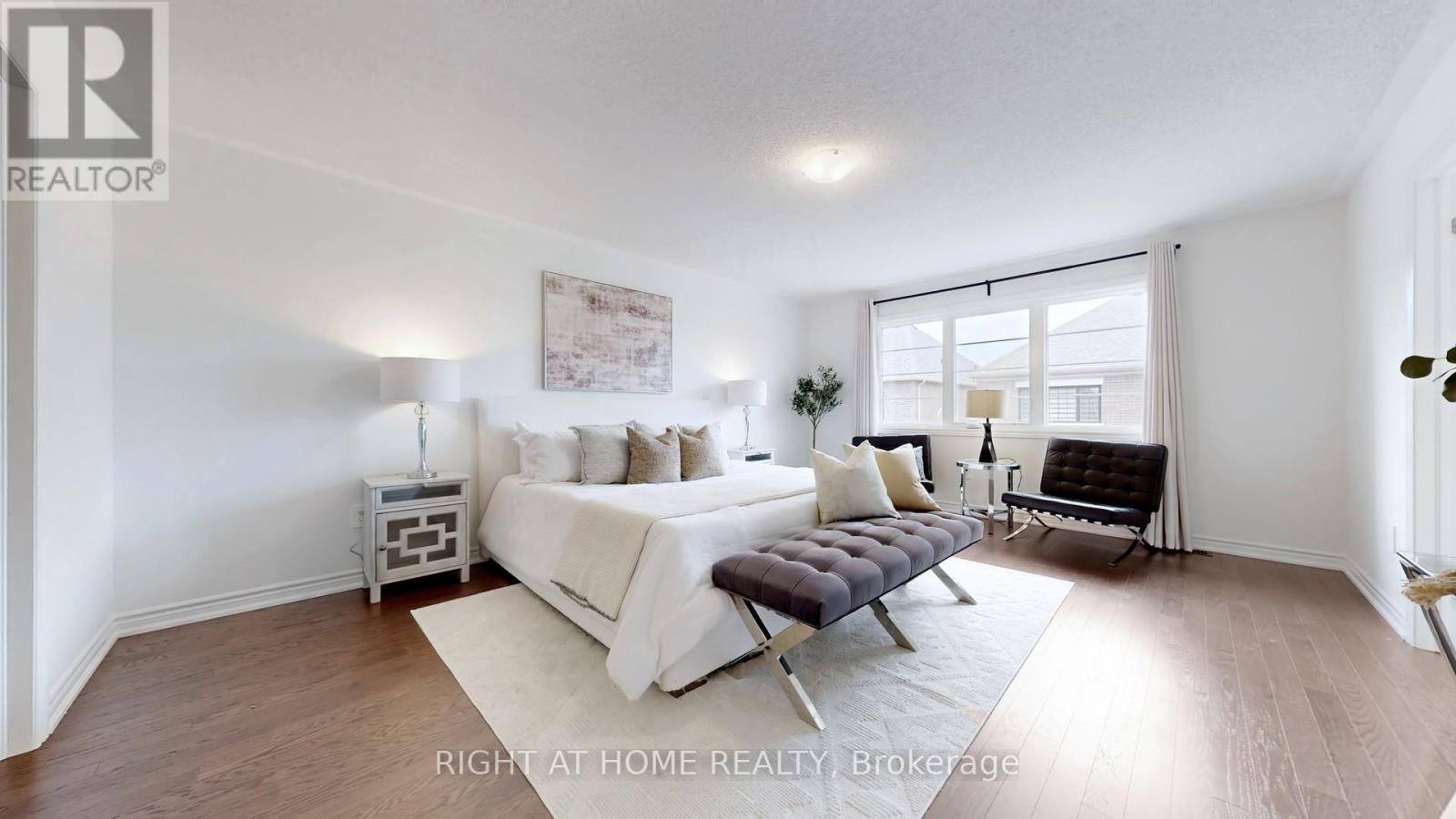 328 Bergamot Avenue, Milton, Ontario  L9E 1Y8 - Photo 22 - W12435269