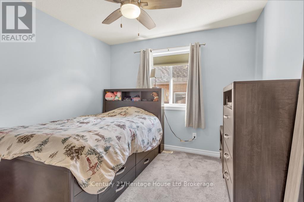 447 Alan Crescent, Woodstock, Ontario  N4S 0B9 - Photo 10 - X12435345