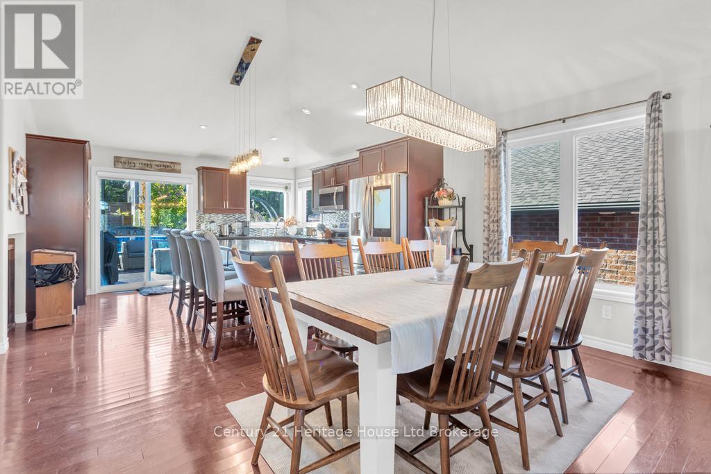447 Alan Crescent, Woodstock, Ontario  N4S 0B9 - Photo 6 - X12435345