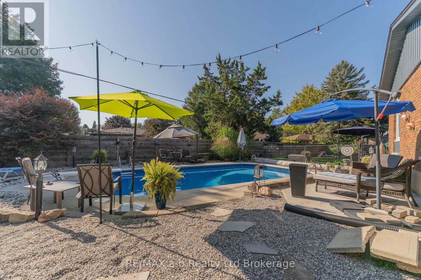 6 Camdon Court, Tillsonburg, Ontario  N4G 4B3 - Photo 40 - X12435381