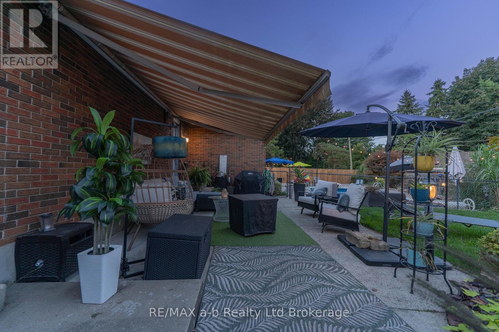 6 Camdon Court, Tillsonburg, Ontario  N4G 4B3 - Photo 45 - X12435381