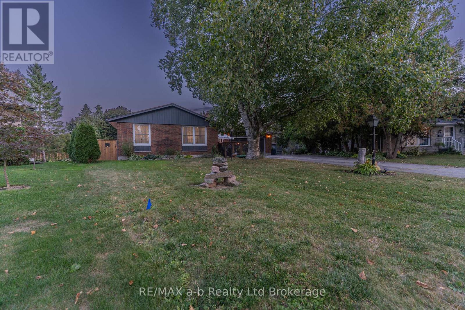 6 Camdon Court, Tillsonburg, Ontario  N4G 4B3 - Photo 50 - X12435381