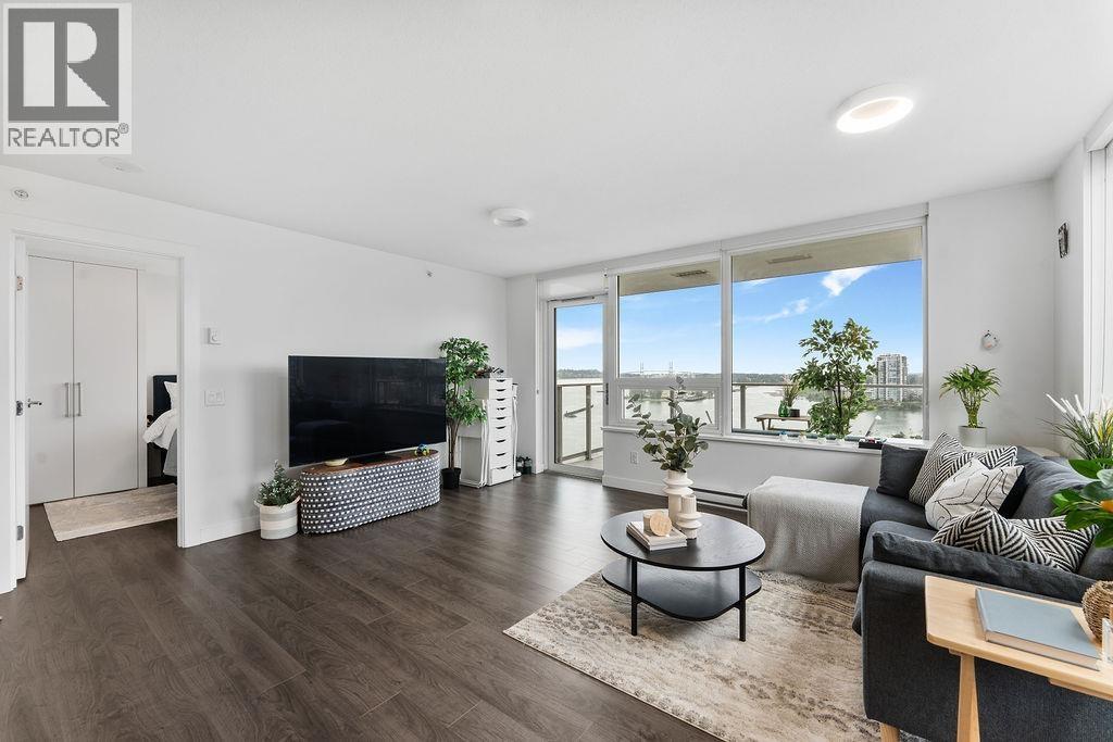 1502 988 Quayside Drive, New Westminster, British Columbia  V3M 0L5 - Photo 1 - R3053650