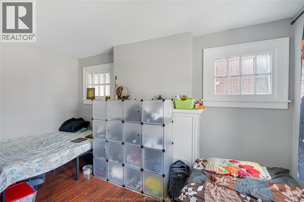 364 Partington Avenue, Windsor, Ontario N9B 2N5 - Photo 16 - 25024843