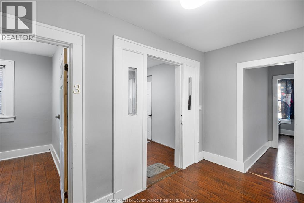 364 Partington Avenue, Windsor, Ontario N9B 2N5 - Photo 18 - 25024843